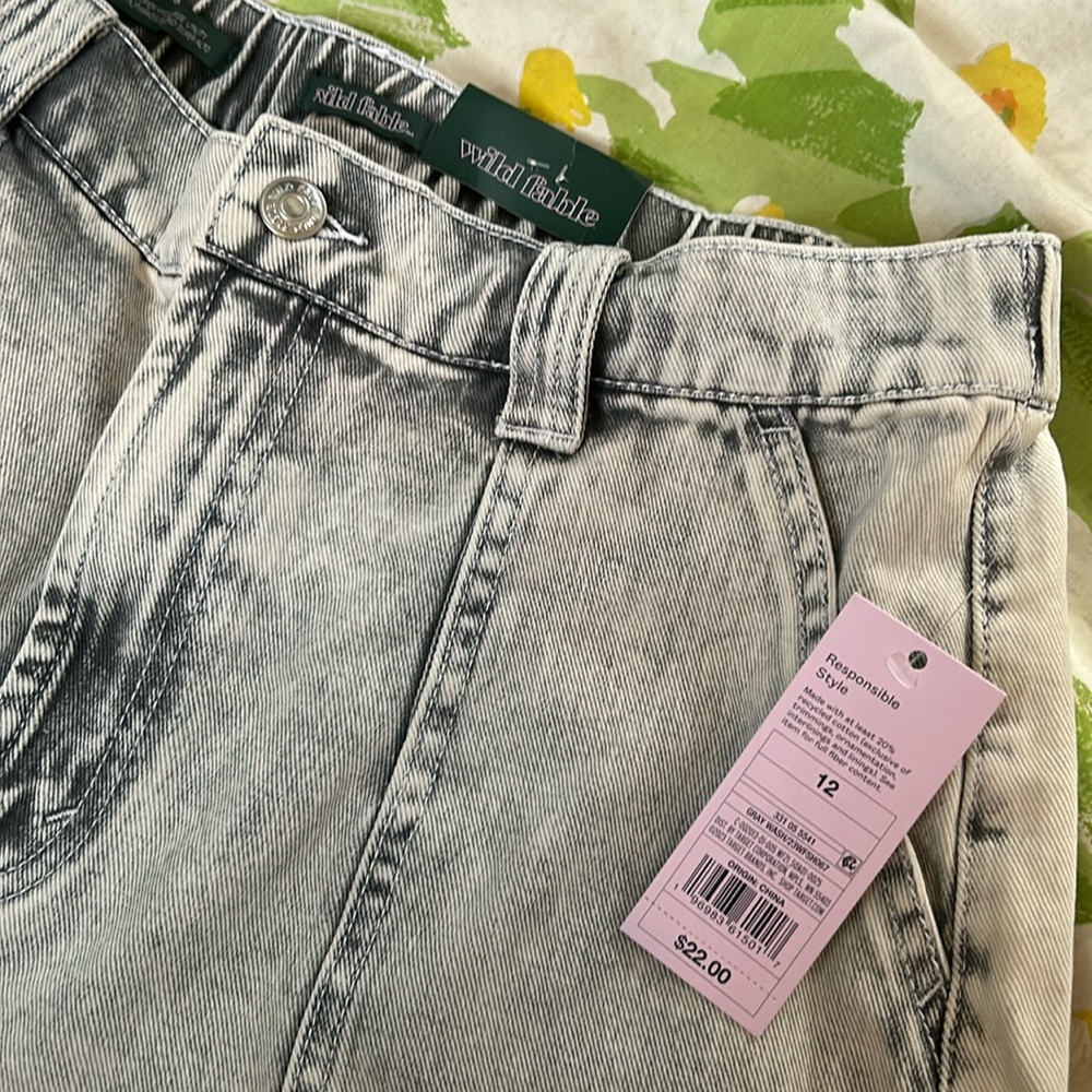 🩶 NWT [wild fable] high-rise utility shorts - Picture 3 of 4